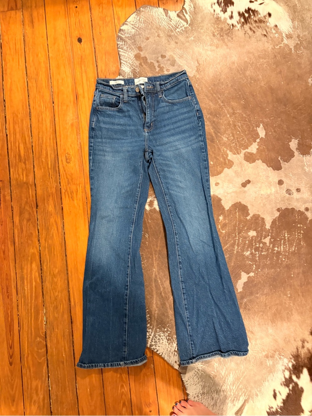 Universal Threads Women’s Jeans